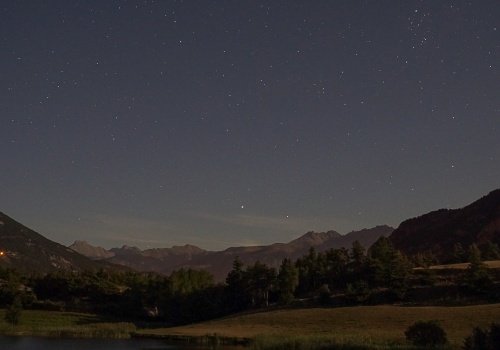 Surt la Lluna al Llac Siguret