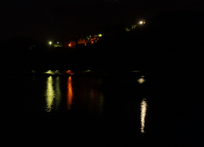 Reflexes al llac Puigvalador